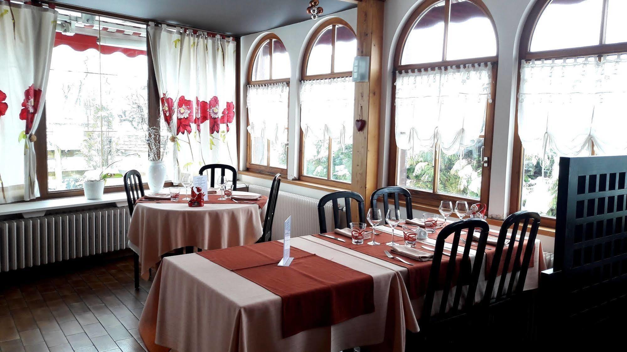 Hotel Restaurant Robichon Loray Luaran gambar