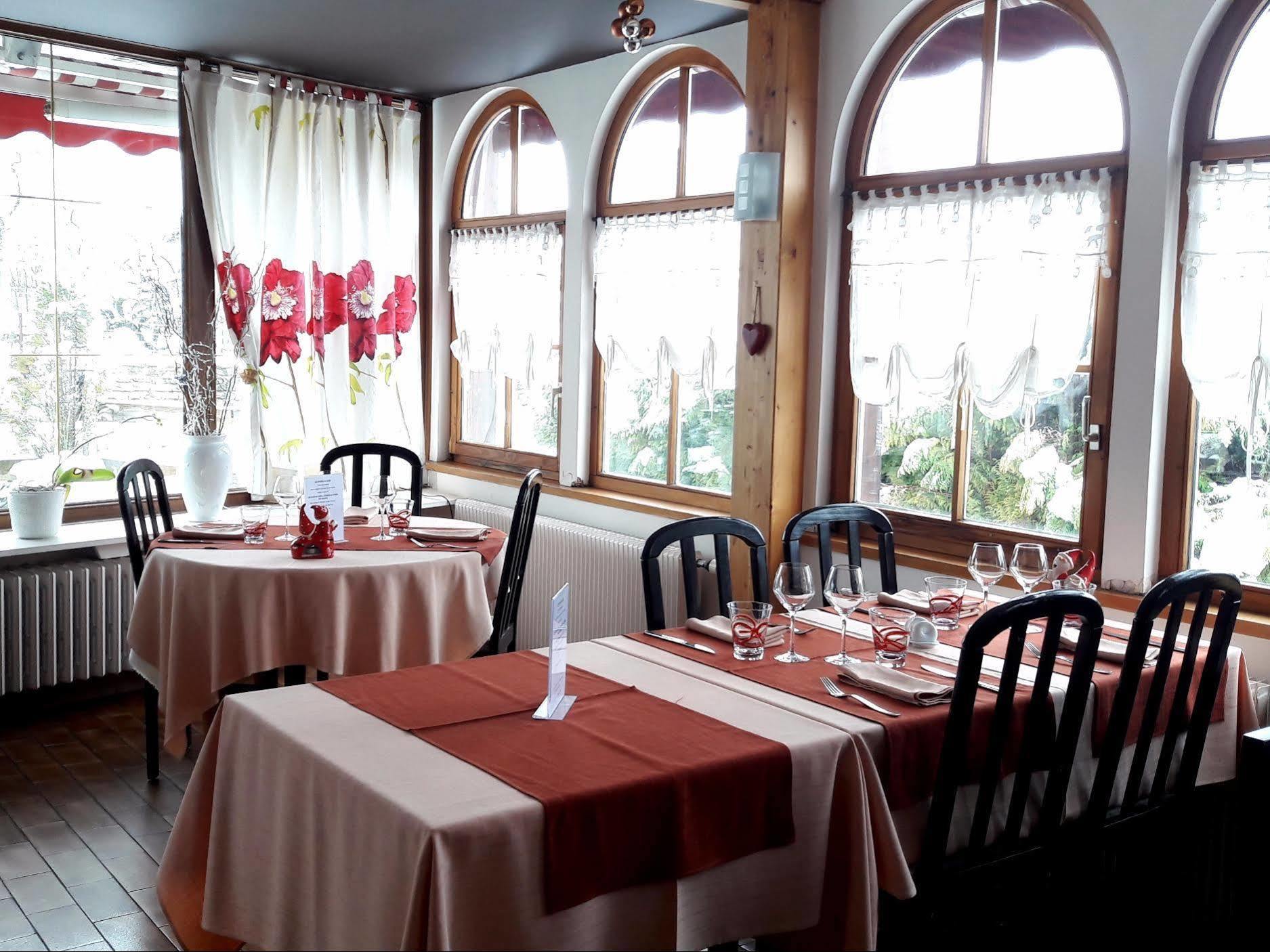 Hotel Restaurant Robichon Loray Luaran gambar
